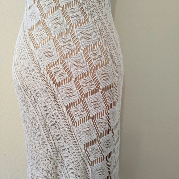 Moda International Crochet Dress - Picture 4 of 5